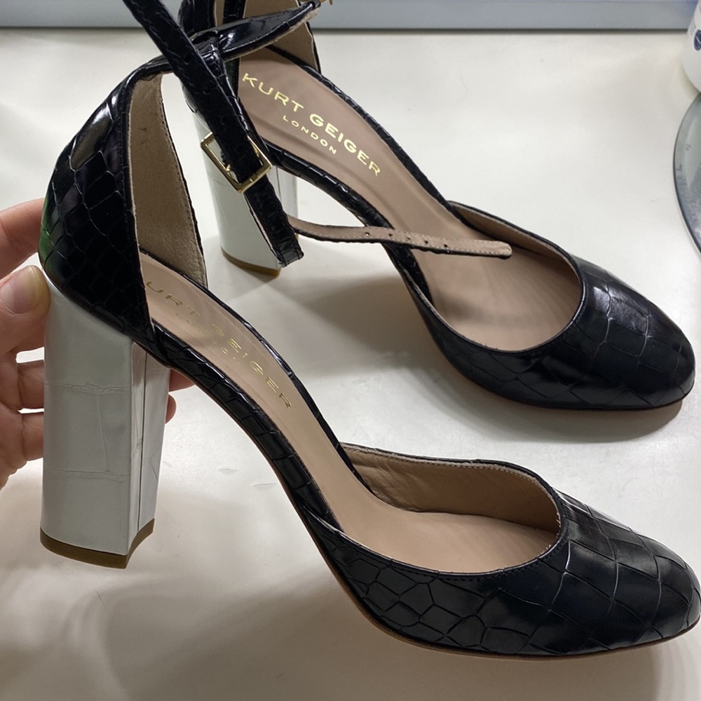 NWOT Kurt Geiger Heels Size 8.5